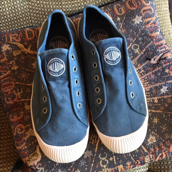 Palladium Shoes - Palladium knockabout sneakers NWOT